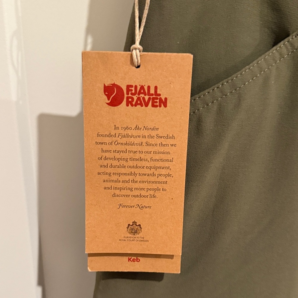 NWT Fjallraven Keb Trousers Dark Green Cargo Pants women’s size 6 reg 32” - Picture 2 of 5